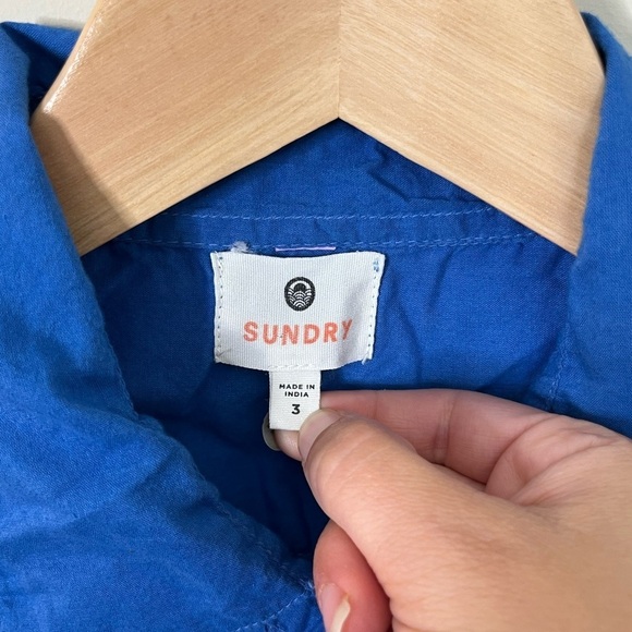 Sundry Button Up Adjustable Sleeve Top Blue Size 3 Large - Picture 3 of 9